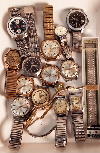 Lot 1093 - WRIST WATCHES