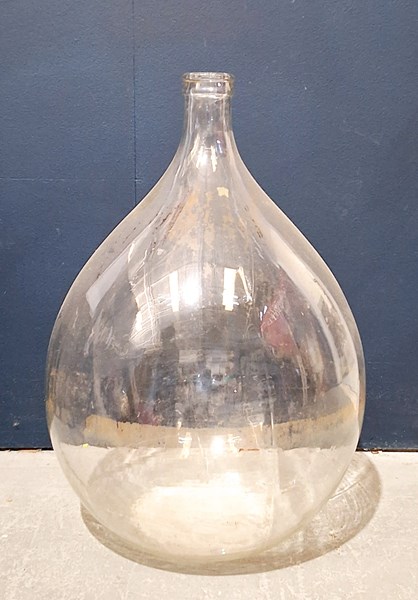 Lot 393 - CARBOY