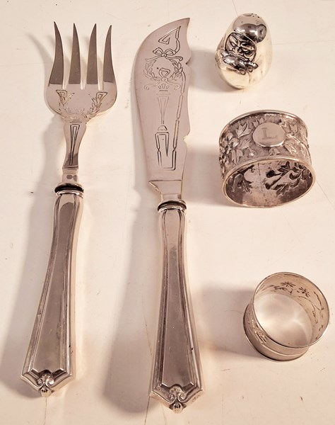 Lot 1089 - SILVER CONDIMENTS