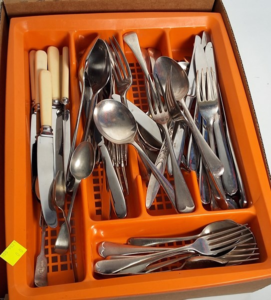 Lot 1273 - CUTLERY