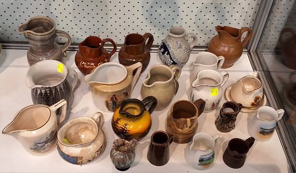 Lot 1290 - JUGS