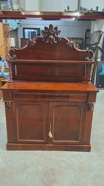 Lot 63 - CHIFFONIER