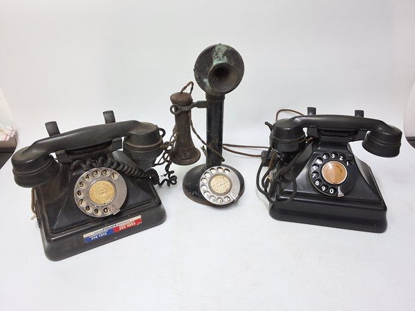 Lot 1254 - TELEPHONES