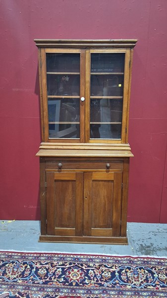 Lot 54 - PETITE BOOKCASE