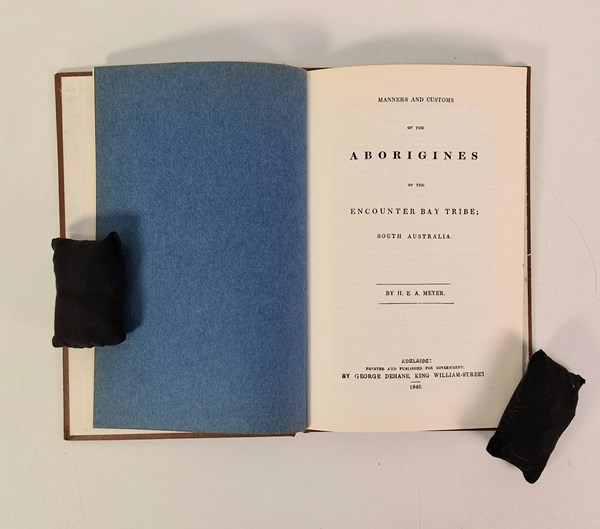 Lot 1077 - MEYER, H.E.A.