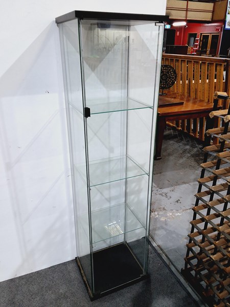 Lot 306 - DISPLAY CABINET