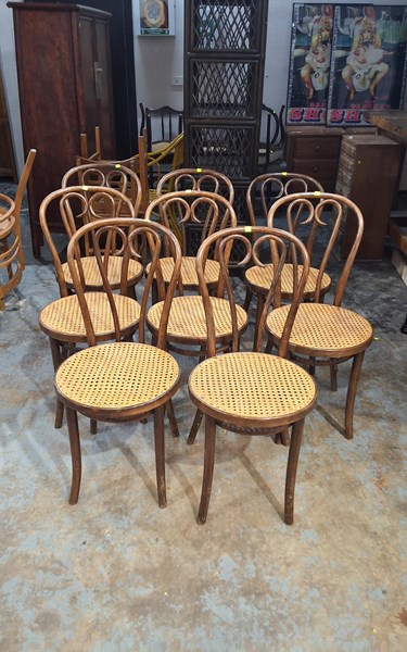 Lot 172 - DINING CHAIRS