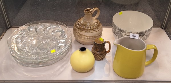 Lot 1212 - MID-CENTURY DECOR