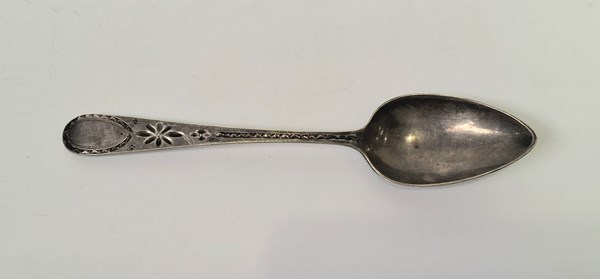 Lot 1037 - SILVER SPOON