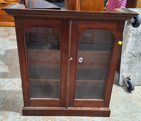 Lot 134 - HANGING CABINET