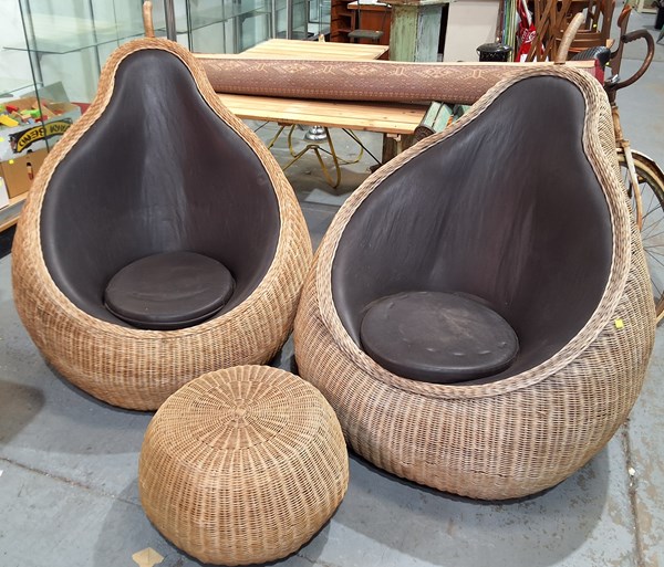 Lot 454 - PATIO SETTING