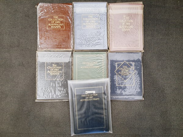 Lot 1297 - STAMP ALBUMS