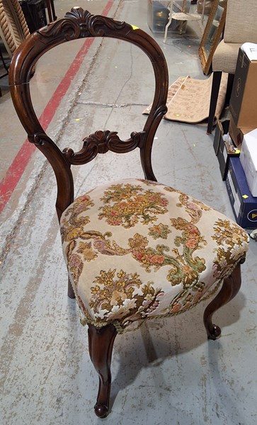 Lot 407 - DINING CHAIR