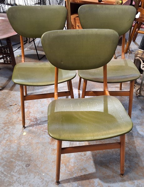 Lot 339 - MID-CENTURY DINING CHAIRS