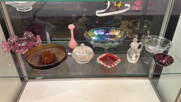 Lot 1347 - COLOURED GLASS