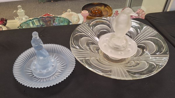 Lot 1327 - FLOAT BOWLS