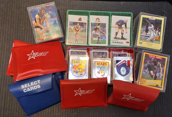 Lot 1227 - TRADING CARDS