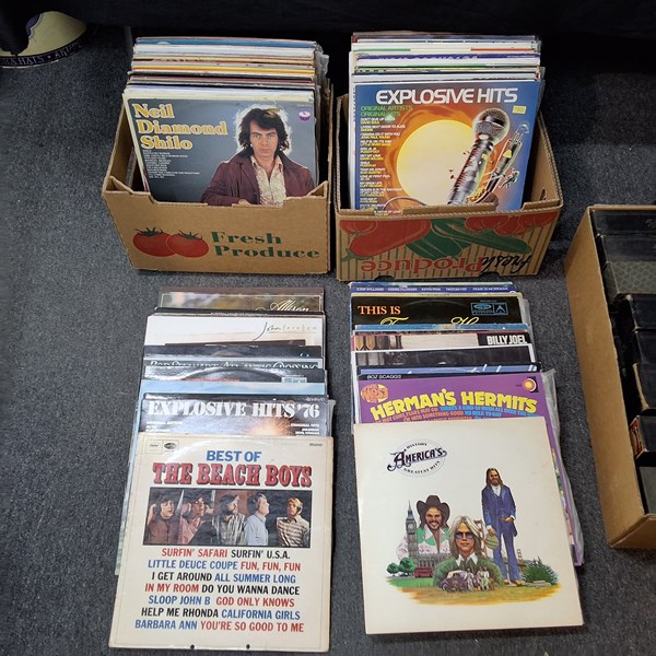 Lot 1471 - VINYL RECORDS