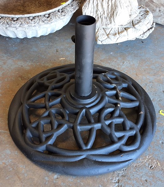 Lot 315 - UMBRELLA STAND