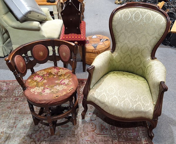 Lot 364 - CHAIRS