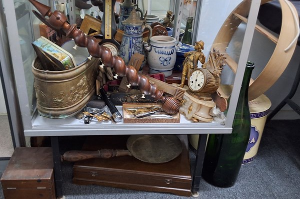 Lot 1463 - RUSTIC SUNDRIES