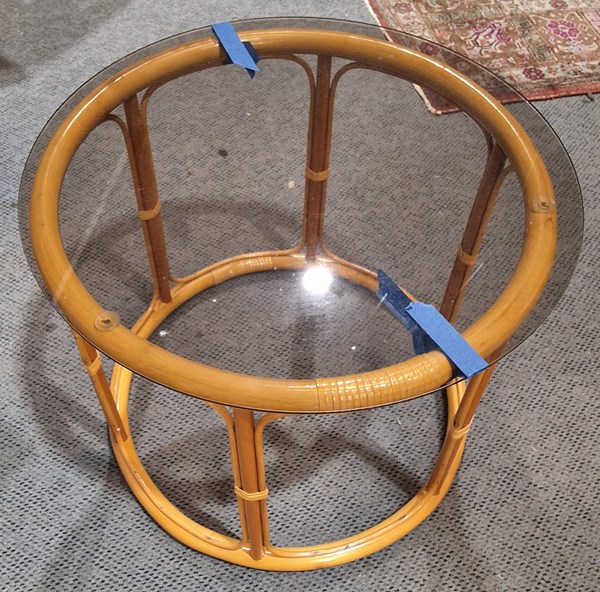 Lot 371 - SIDE TABLE