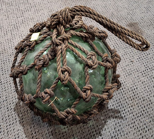 Lot 1203 - VINTAGE FLOAT