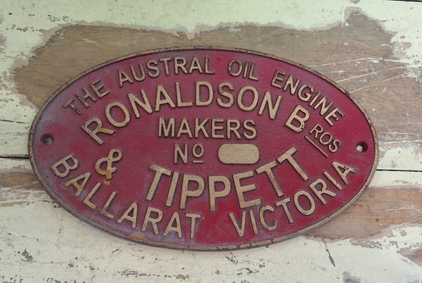 Lot 1250 - RAILWAY PLAQUE