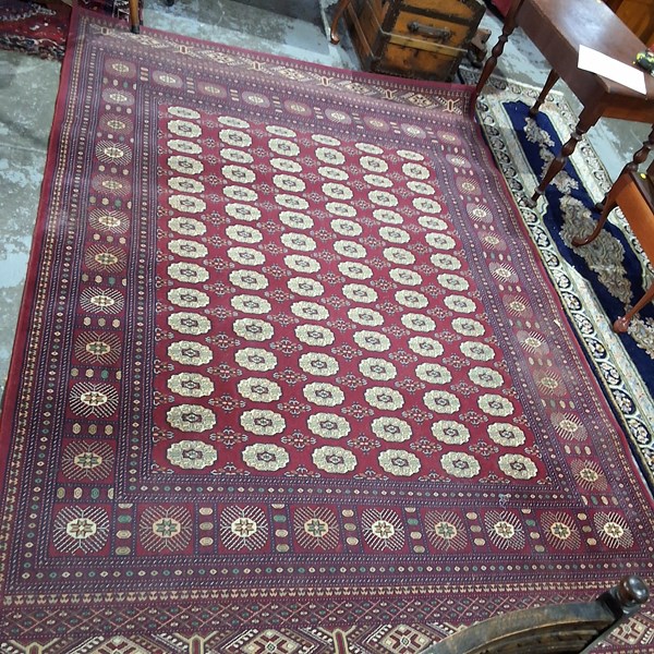 Lot 170 - RUG