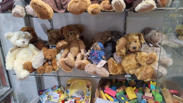Lot 1400 - TEDDY BEARS