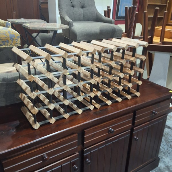 Lot 204 - WINERACKS