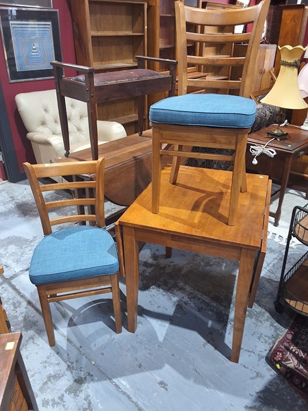 Lot 129 - KITCHEN SUITE