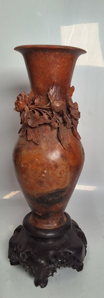 Lot 1325 - DECOR VASE