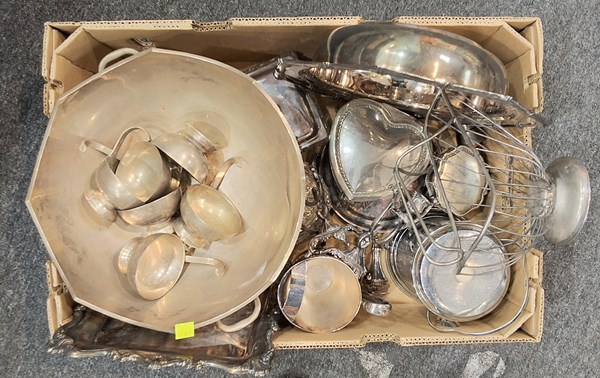 Lot 1266 - METALWARES