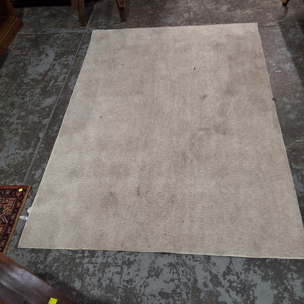 Lot 151 - RUG