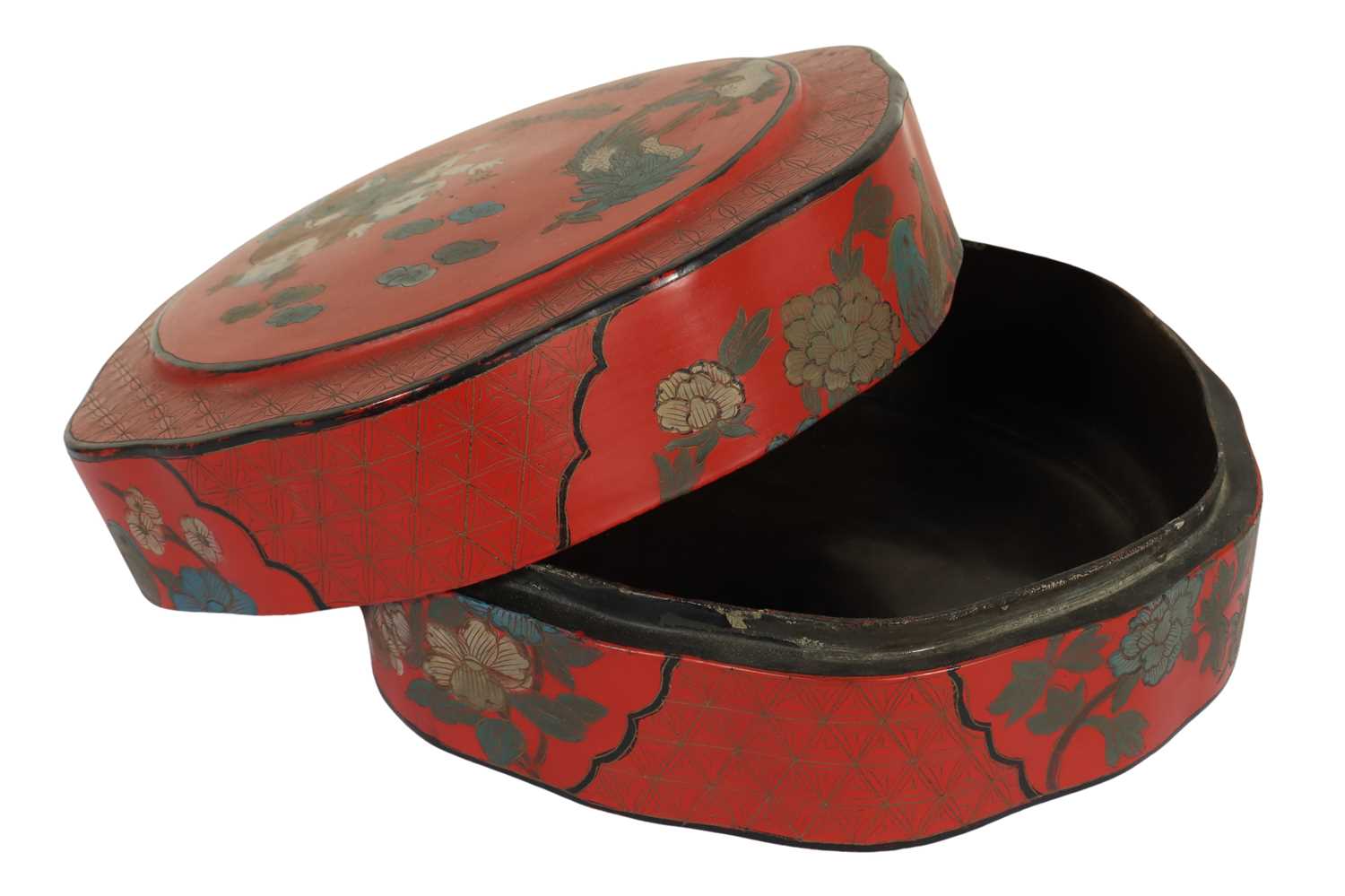 Lot 15 - RED LACQUERED PAPIER MACHE BOX