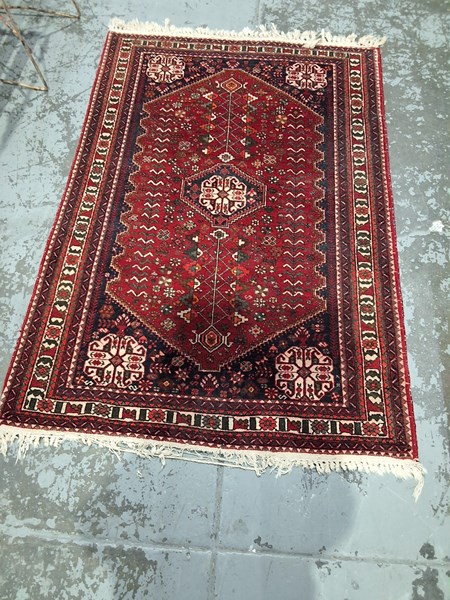 Lot 86 - RUG