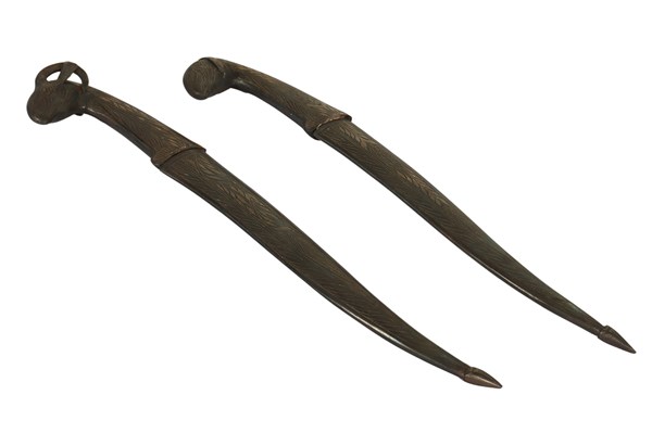 Lot 60 - PAIR OF KHANJAR DAGGERS