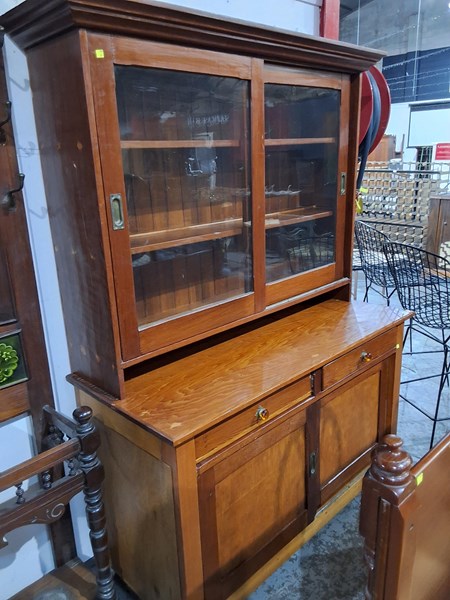 Lot 163 - KITCHEN DRESSER