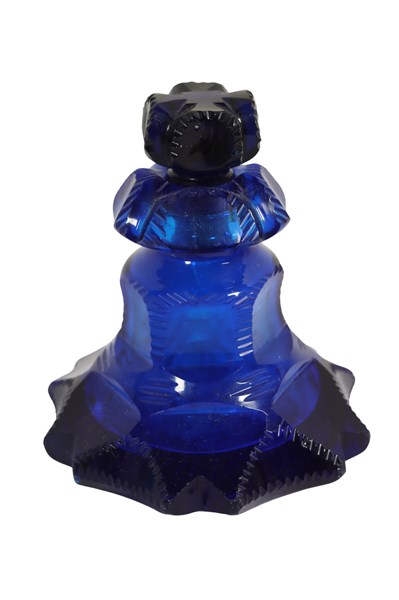 Lot 85 - BLUE GLASS PERFUME BOTTLE