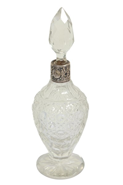 Lot 92 - CUT CRYSTAL AND SILVER PERFUME BOTTLE
