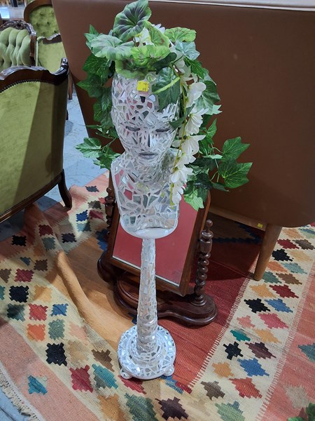 Lot 324 - MOSAIC JARDINIERE
