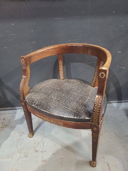 Lot 239 - ARMCHAIR