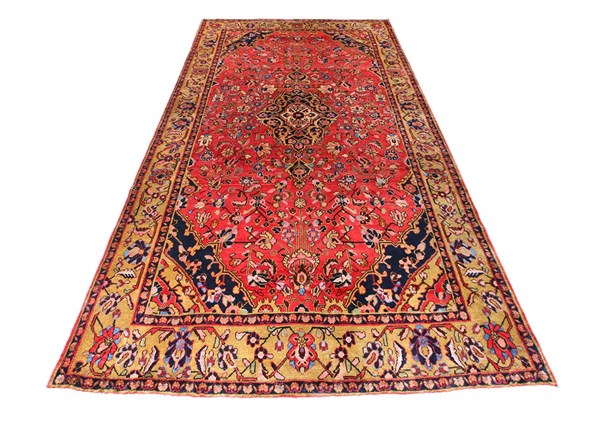 Lot 251 - HAMEDAN LILIYAN RUG