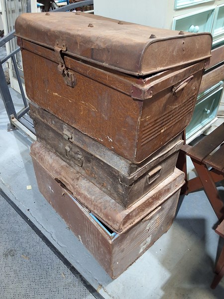 Lot 216 - STEEL TRUNK