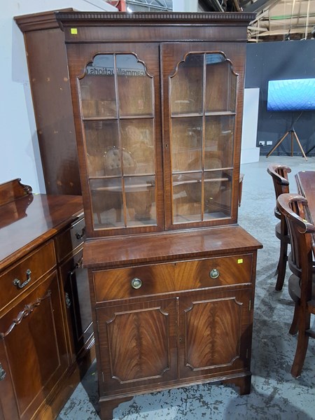 Lot 67 - MAHOGANY SECRETAIRE