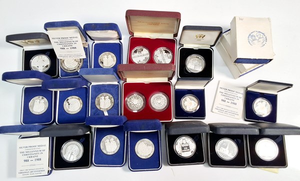 Lot 1114 - UKRAINIAN SILVER COINS