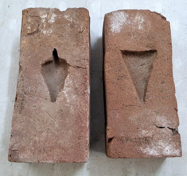 Lot 1386 - CONVICT BRICKS